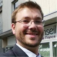 Joshua Squires's Instagram, Twitter & Facebook