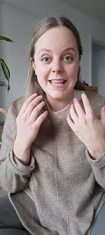 Petit coucou d'après-midi, nouveau projet pour novembre et nouvelles dispos  juste ici...🙃🦋, projetessence.com...