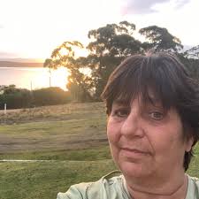 Tracie Oldham in people