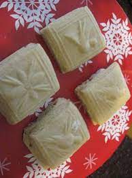 Sift together and set aside the flour and baking powder. Springerle Anise Cookies German Christmas Cookies Anise Cookie Recipe German Christmas Cookies Anise Cookies