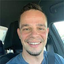 Aaron Reggiatore's Instagram, Twitter & Facebook