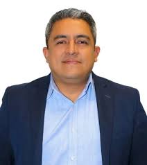 INFORMACIÓN CURRICULAR Mi nombre es BERNARDO HERNÁNDEZ OCHOA, nací el xx de  octubre de xxxx, en el Estado de Veracruz, y curs