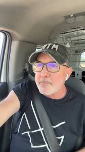 Great voice !! @annabrinker