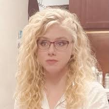 Alix Field's Instagram, Twitter & Facebook