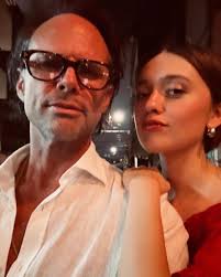 Walton Goggins cries over Aimee Lou Wood feud rumors in joint interview