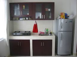 Sentuhan dari aksen kayu yang menampilkan kesan hangat juga bikin suasana di dapur terasa sangat nyaman. View Dapur Sempit Sekali Png