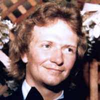 David Schiess's Instagram, Twitter & Facebook