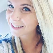 Becca Houston's Instagram, Twitter & Facebook