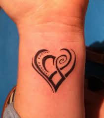 Check spelling or type a new query. Herz Tattoo 20 Tattoo Ideen Fur Alle Korperstellen