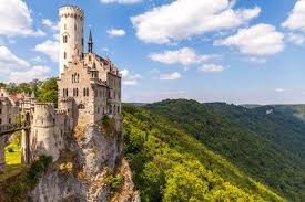 It lies on the echaz river below the achalm mountain in the swabian alps (schwäbische alb), south of stuttgart. Reutlingen Pensionen Zimmer Unterkunfte Ab 15