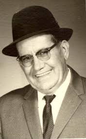 Who remembers a lady named Auntie Billie who sold raffle tickets outside  the old Woolies in 1970s-1980s.