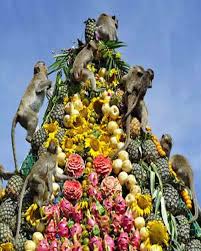 Monkey Buffet Festival Lopburi Thailand It Is A Festival Buffet All You Can Eat Celebration Around The World Thailand Festivals Festivals Around The World