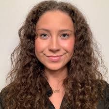 Elvira Botello's Instagram, Twitter & Facebook