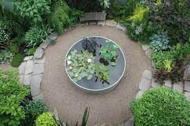 When using gravel and aggregates, always hose it down before use to clear any small sediment. Hardscaping 101 Gravel Gardens Gardenista
