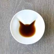 ねこしょうゆ小皿 陶器 皿 ねこ