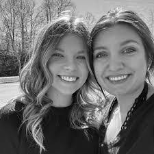 Kami Osborne's Instagram, Twitter & Facebook