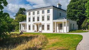 Over 100 people trapped for several hours in mystery writer Agatha  Christie's former home | CNN