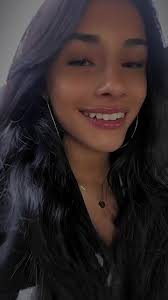 to be this pretty 🌿 |@lara.fortin|