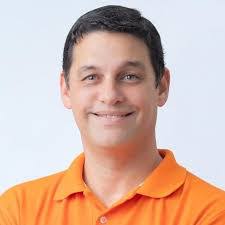 Daniel Rizzi's Instagram, Twitter & Facebook