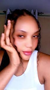 Ashley Dahl's Instagram, Twitter & Facebook