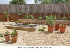 Here are different ideas to design such pathway with pros and cons. Shutterstock Puzzlepix