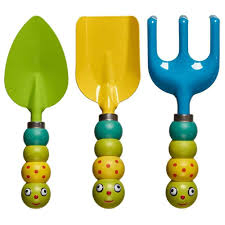 Free delivery and returns on ebay plus items for plus members. 10 Best Children S Gardening Tools Uk 2021 Review