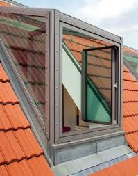 Mehr Licht Und Ausblick Dachfenster Oder Gaube Bauemotion De Dachfenster Dachgauben Dach