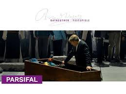 Die pausenfanfaren erklingen seit 1876 zu allen aufführungen, bei fast jedem wetter. Parsifal Bayreuther Festspiele 2019 Production Bayreuth Germany Opera Online The Opera Lovers Web Site