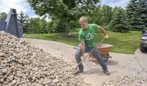 How to get rocks out of yard. The Best Tools And Methods To Remove Rocks From Yard Alovegarden