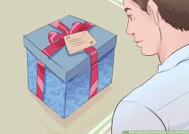 This is a very nice gift to give to your boyfriend. How To Know What To Get Your Boyfriend For His Birthday 13 Steps