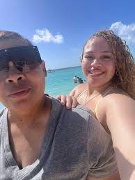 I just stumbled across this YouTube video of the situation in Carriacou and  I'm happy to see that Susie Stanhope's S/Y "Spirited Lady" is floating  again after been partly submerged following Hurricane