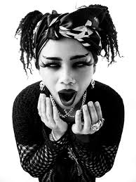 Latrice Grant's Instagram, Twitter & Facebook