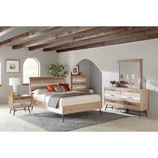 Reclaim your bedroom space with the elegant tiffany storage platform bed by lovely furnishings. Bedroom Sets Marlow 215761kw 6 Pc California King Platform Bedroom Set At Orlando Furniture Exchange