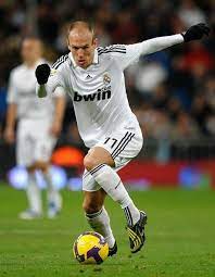 Real madrid official website with news, photos, videos and sale of tickets for the next matches. Porque Dejaron Ir A Arjen Robben Del Real Madrid Startseite Facebook