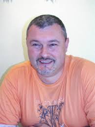 Marc KINDLE, 60 ans (CAILLOUX SUR FONTAINES, CALUIRE ET CUIRE)