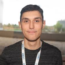 Bacterial cell envelope during preseptal growth