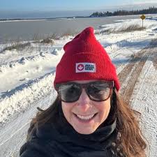 Cara Squires's Instagram, Twitter & Facebook