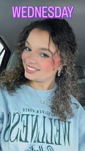 Melissa Edelen's Instagram, Twitter & Facebook