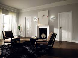 Nelle marche preponderante è il territorio collinare che si adagia dai monti dell'appennino verso il mare, ai lati delle tredici valli che attraversano trasversalmente la regione. Classic Style Lacquered Doors Mirabilia Collection Garofoli