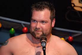 DSC_9217ContestantTwoAnswersQuestionWeb