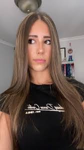 Leah Houck's Instagram, Twitter & Facebook