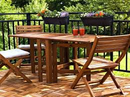 Découvrez nos meubles de jardin : Le Meuble De Jardin Ikea Cree Des Espaces Jolis Et Confortables Archzine Fr