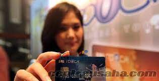 Syarat dan juga cara buat kartu kredit bca untuk pengisian secara offline disini dapat langsung kalian lakukan jika kalian mengajuakan pembuatan kartu kredit melali cabang bank bca di. Prosedur Syarat Dan Cara Mengajukan Kartu Kredit Bri Secara Online Maupun Langsung