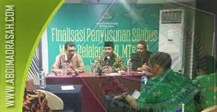 Silabus pembelajaran satuan pendidikan : Kurikulum 2013 Abdi Madrasah
