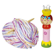 Hallo ihr, ab wann haben eure kids mit einer strickliesel gespielt? Strickliesel Fur Kinder Geschenkidee De