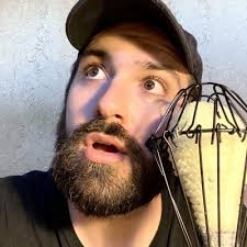 Lindsay Burrows (@LindsEB07)