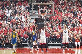 How Many Quarters Are There In A Basketball Game? | Sportslingo.Com