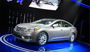 اسعار دوت كوم سعر وامكانيات هيونداى ازيرا 2015 Hyundai Azera Hyundai Azera Hyundai Bmw