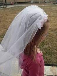 Child S Dress Up Wedding Veil Tutorial Diy Wedding Veil Veil Diy Wedding Veil