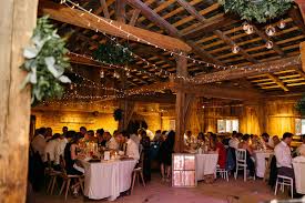 Wir befinden uns am wunderschönen wasmeier freilichtmuseum, bei dem gerade die hochzeit mit freier trauung von isabella & thomas stattfindet. Markus Wasmeier Museum194 Www Stephanielauer Com